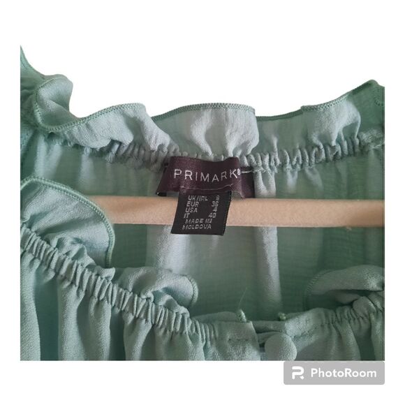 Primark Moss 6 Button Ruffle Collar 3/4 Sleeve Top - Picture 2 of 3
